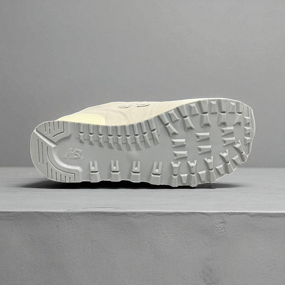 New Balance 574 • Ivory White