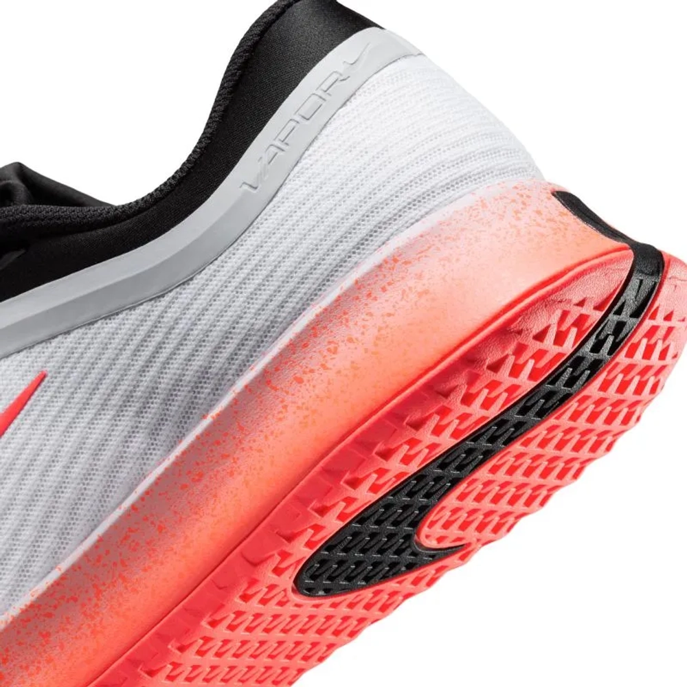 Теннисные кроссовки Nike Zoom Vapor Pro 3 HC Premium - white/hot lava/wolf grey