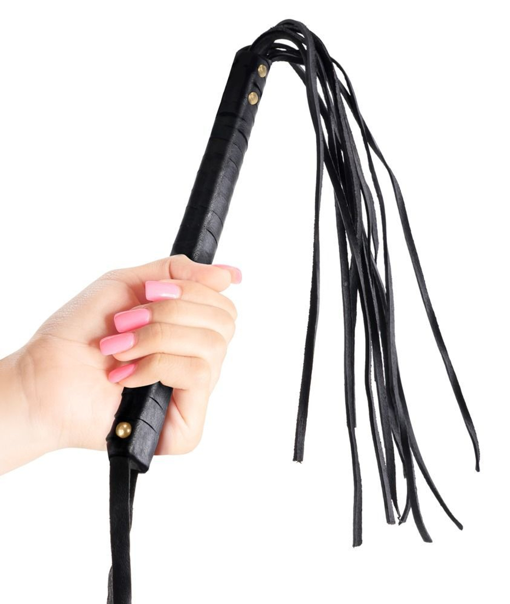 Черная плеть First Time Flogger - 63,5 см. (Цвет: черный)