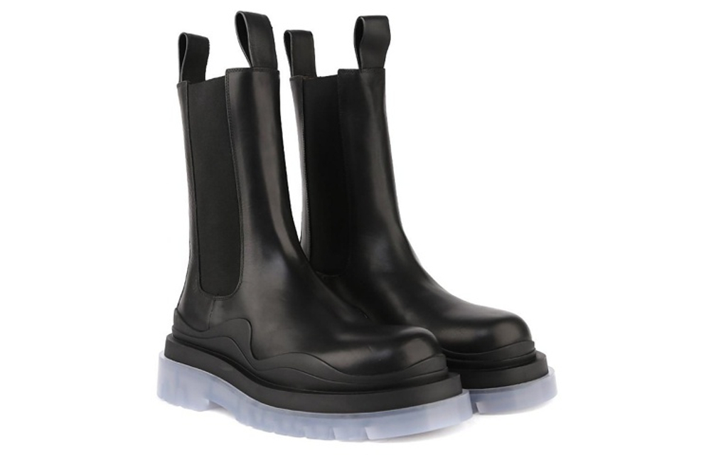 Bottega Veneta Tire Chelsea Short Chelsea Boots Men"s Black
