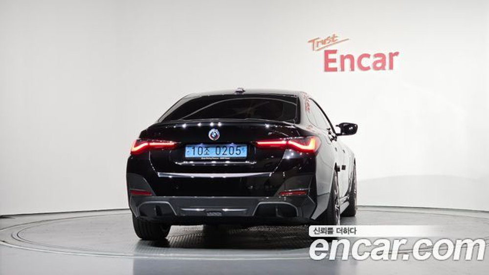 BMW i4 eDrive40 M Sports Pro — 2022