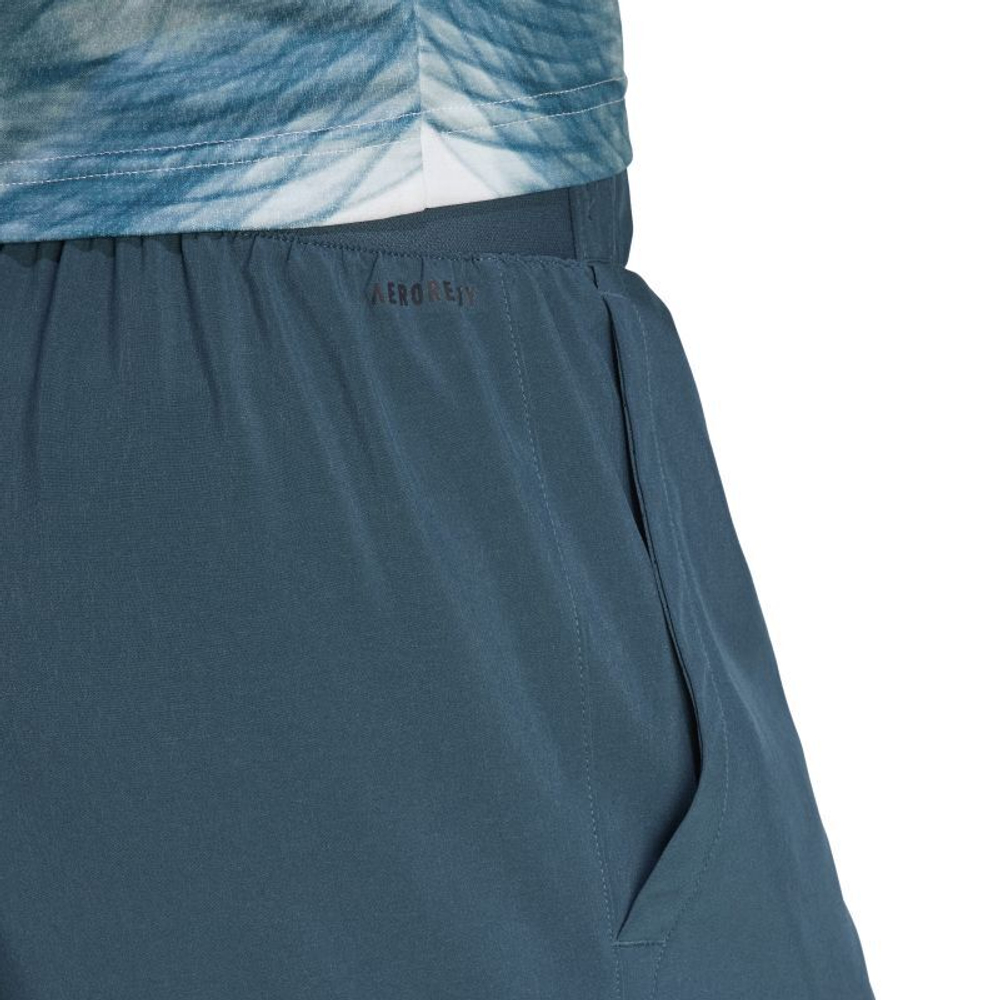 Мужские теннисные шорты Adidas Club SW Short 7"- green
