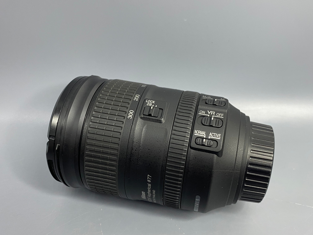 Nikon 28-300mm 3.5-5.6G ED VR