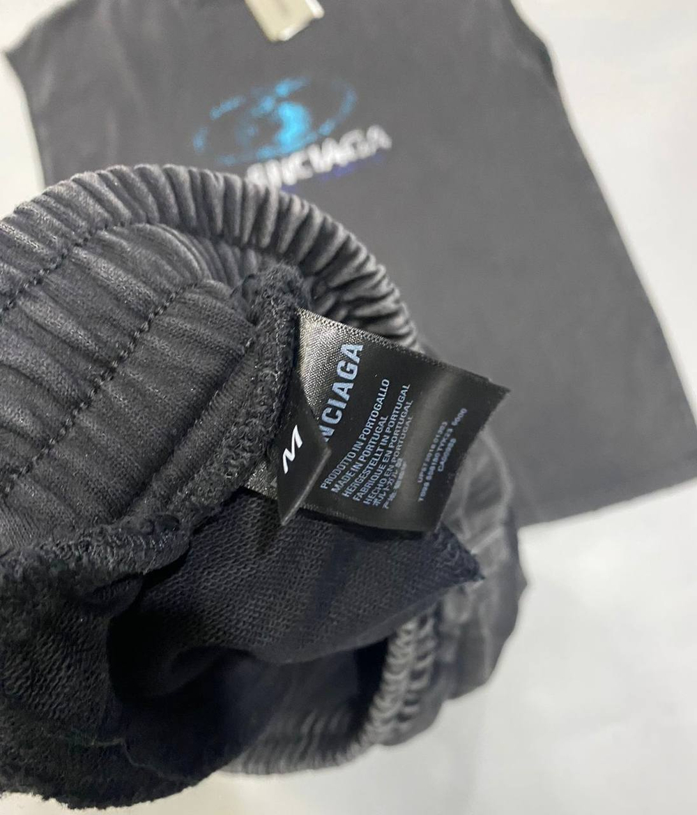 Футболка Balenciaga