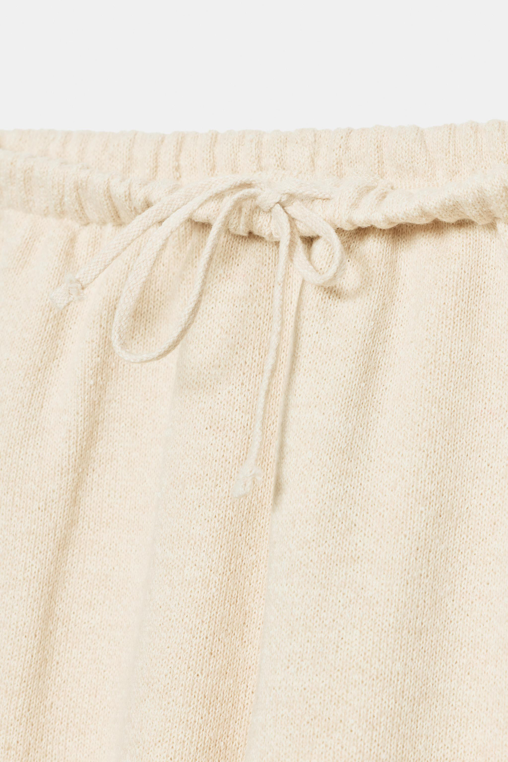 ФАКТУРНЫЕ БРЮКИ — ZARA