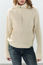 СВИТЕР В РУБЧИК — ZARA