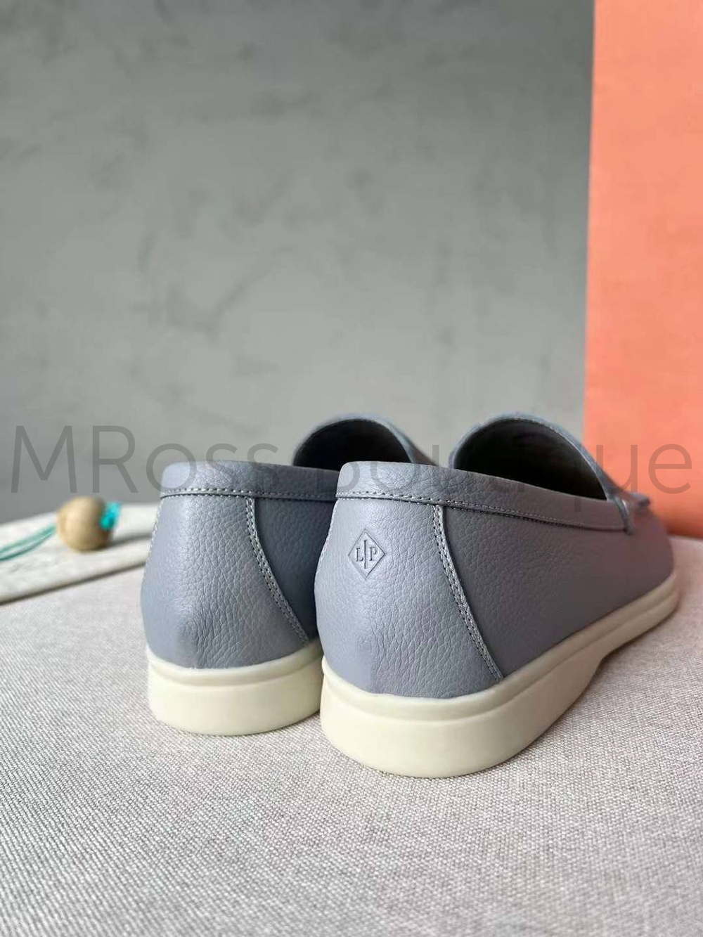 Серые кожаные лоферы Loro Piana Summer Walk