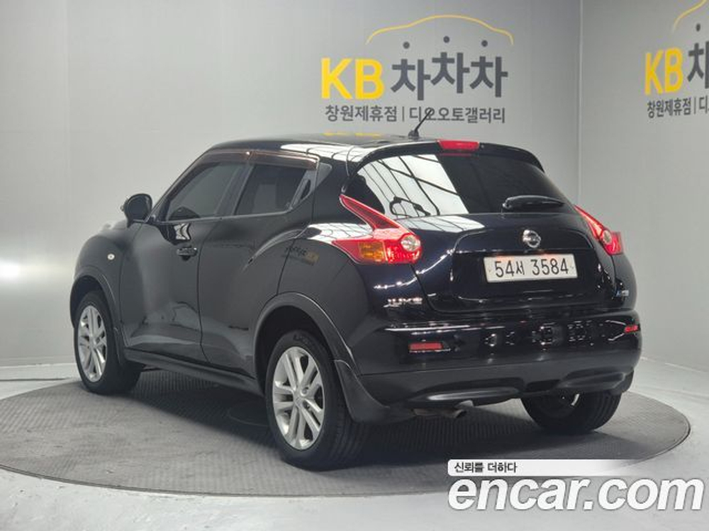 Nissan Juke 1.5 — 2010