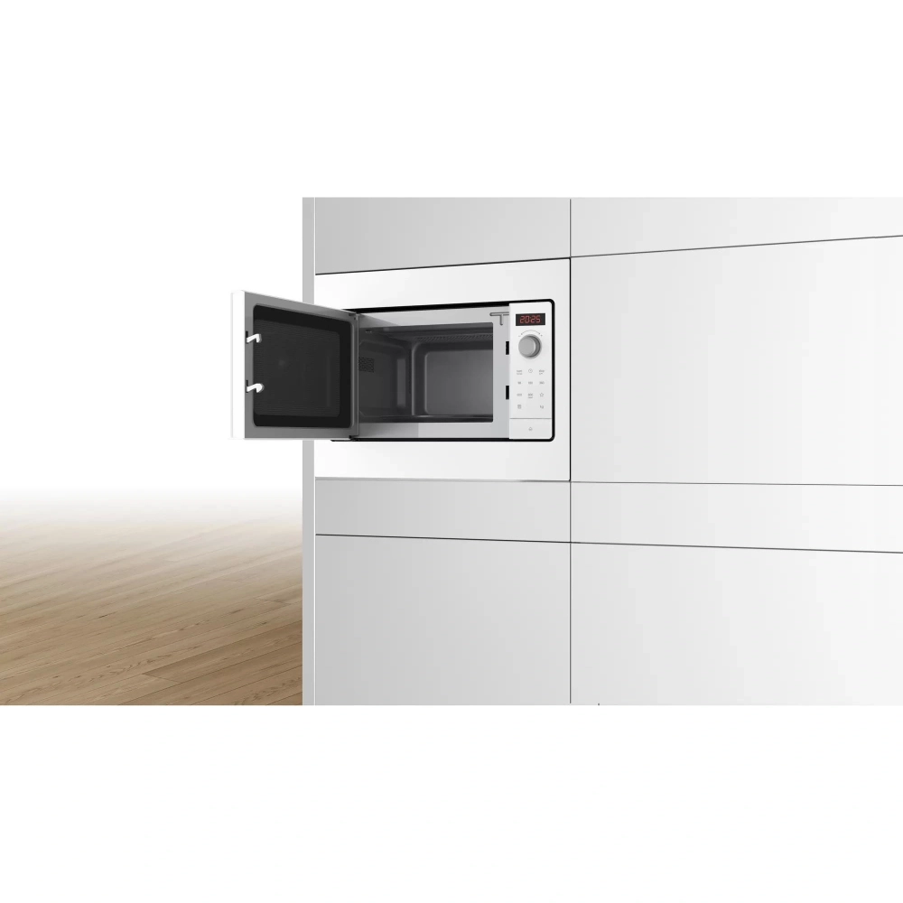 Встраиваемая микроволновая печь Bosch BFL523MW3 20л. 800Вт белая