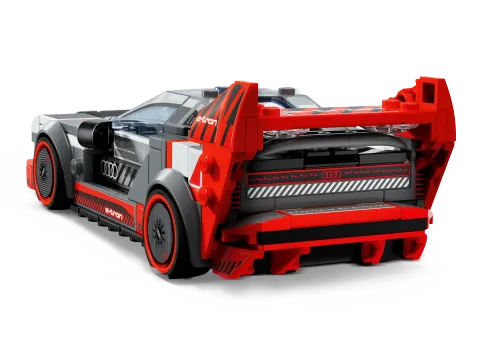 Конструктор LEGO Speed Champions 76921 Гоночный автомобиль Audi S1 e-tron quattro