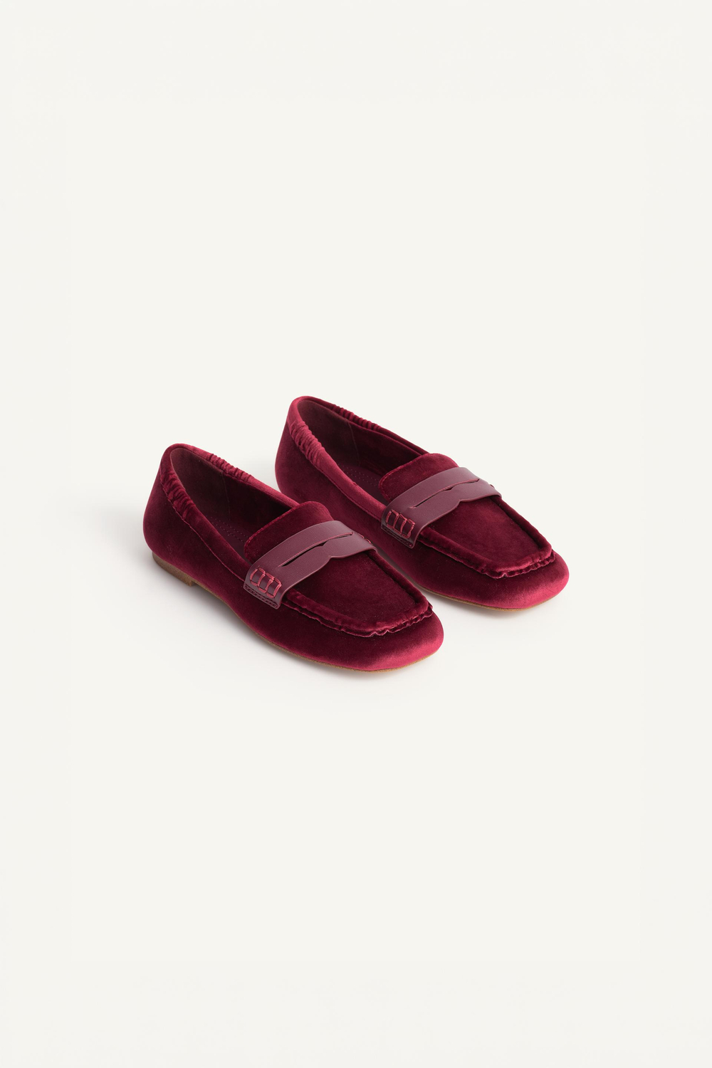 ZARA ВЕЛЮРОВЫЕ МОКАСИНЫ - LIMITED EDITION, КРАСНЫЙ