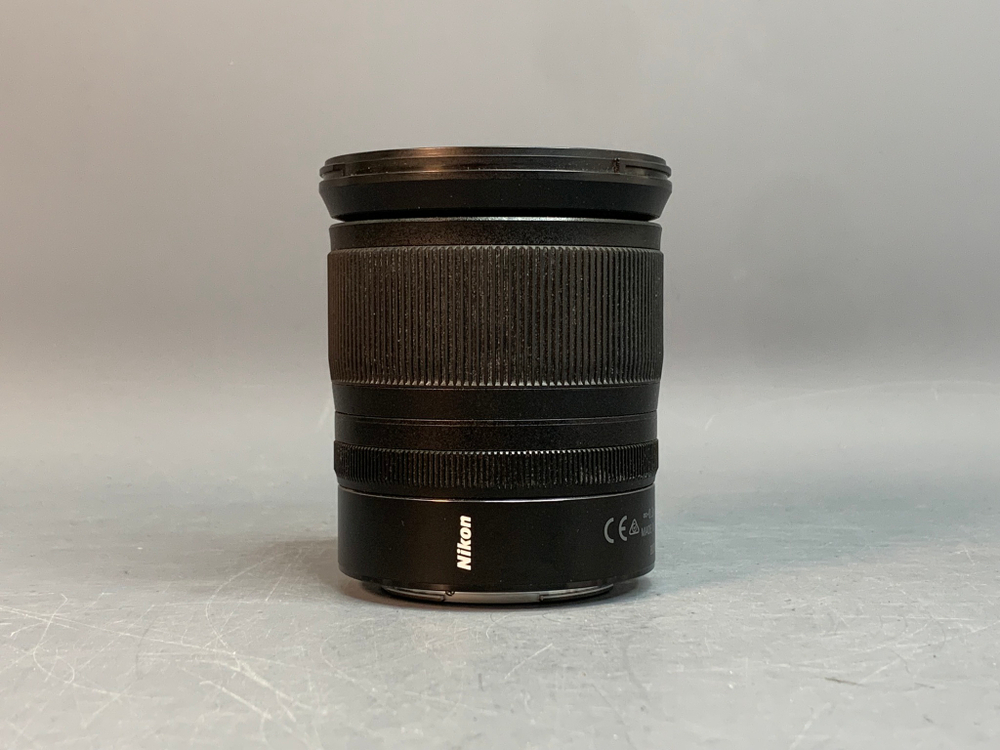 Nikon 24-70mm 4S Nikkor Z заклинил зум
