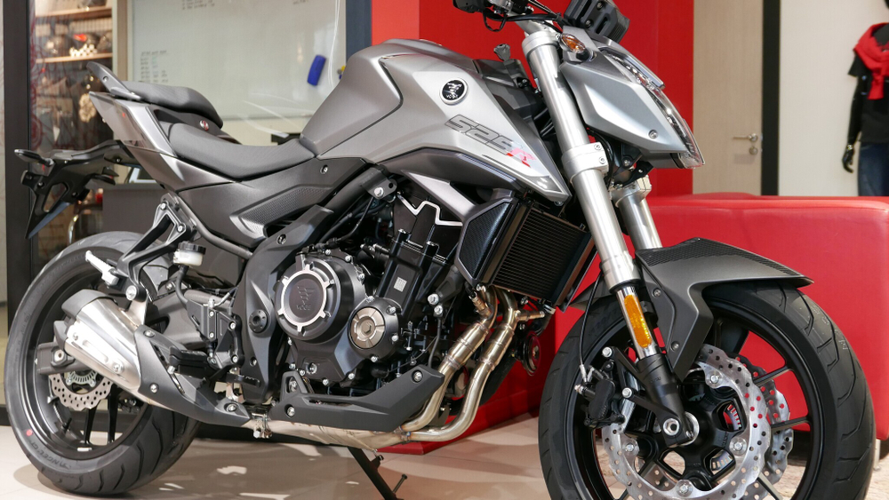 VOGE 525R