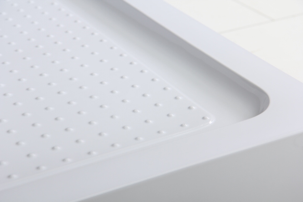 Акриловый поддон 95х95 BelBagno TRAY-BB-R-95-550-15-W с сифоном