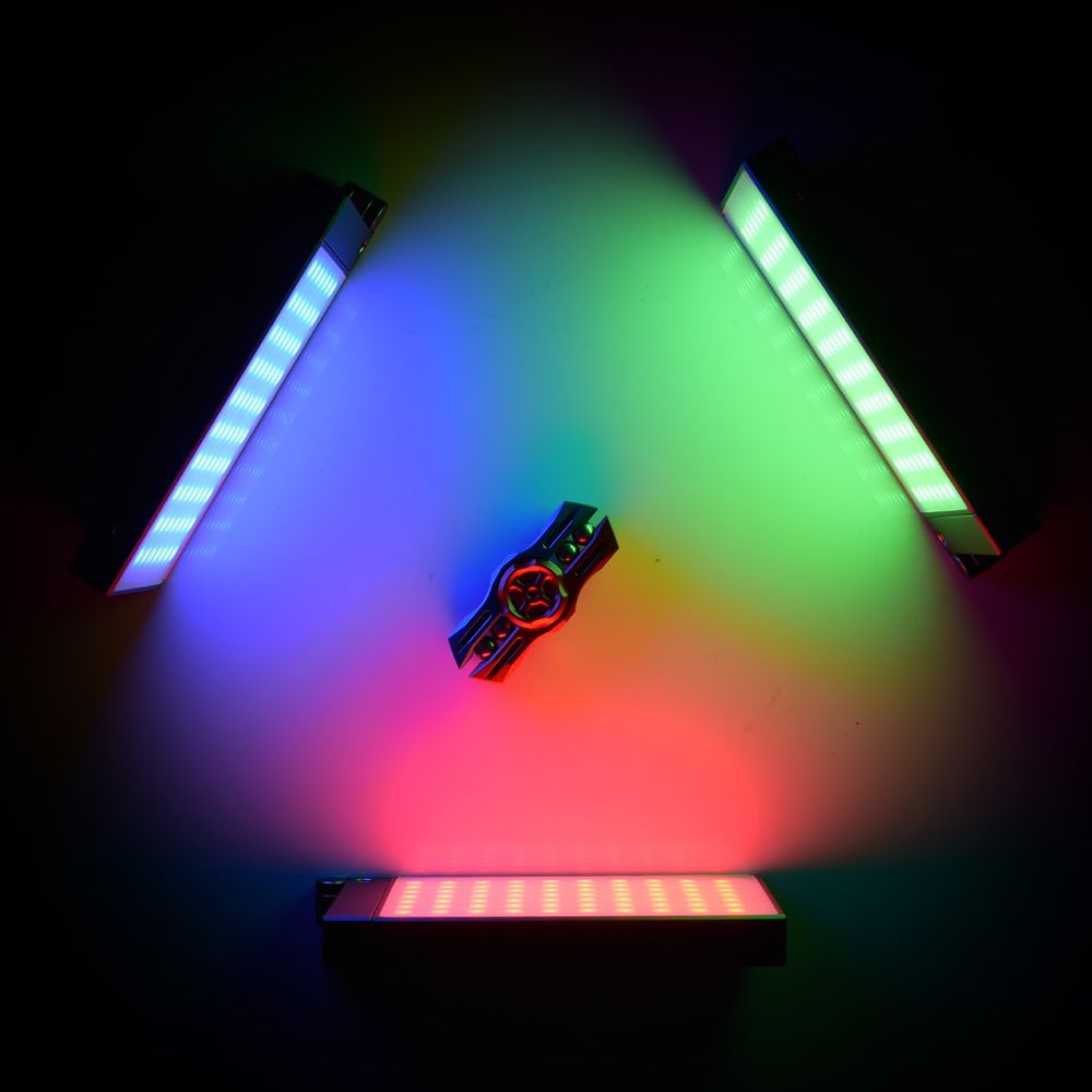 Светодиодный осветитель Godox RGB Mini Creative M1