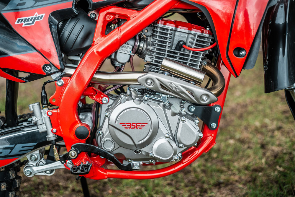 Z11 Red Black