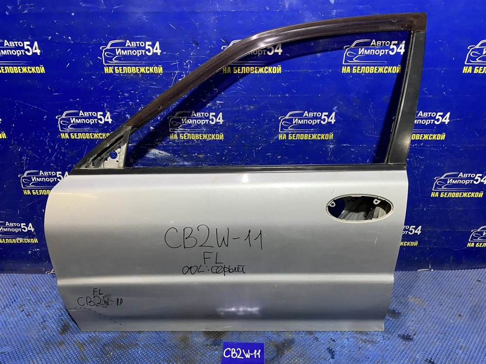 Дверь передняя левая MITSUBISHI LIBERO 2001