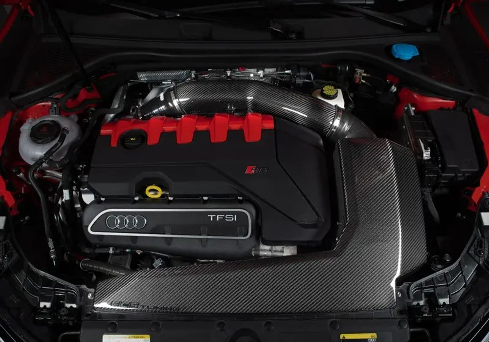 Система холодного впуска ECS Tuning Audi RS 3 (8Y) Kohlefaser Luft-Technik Intake System