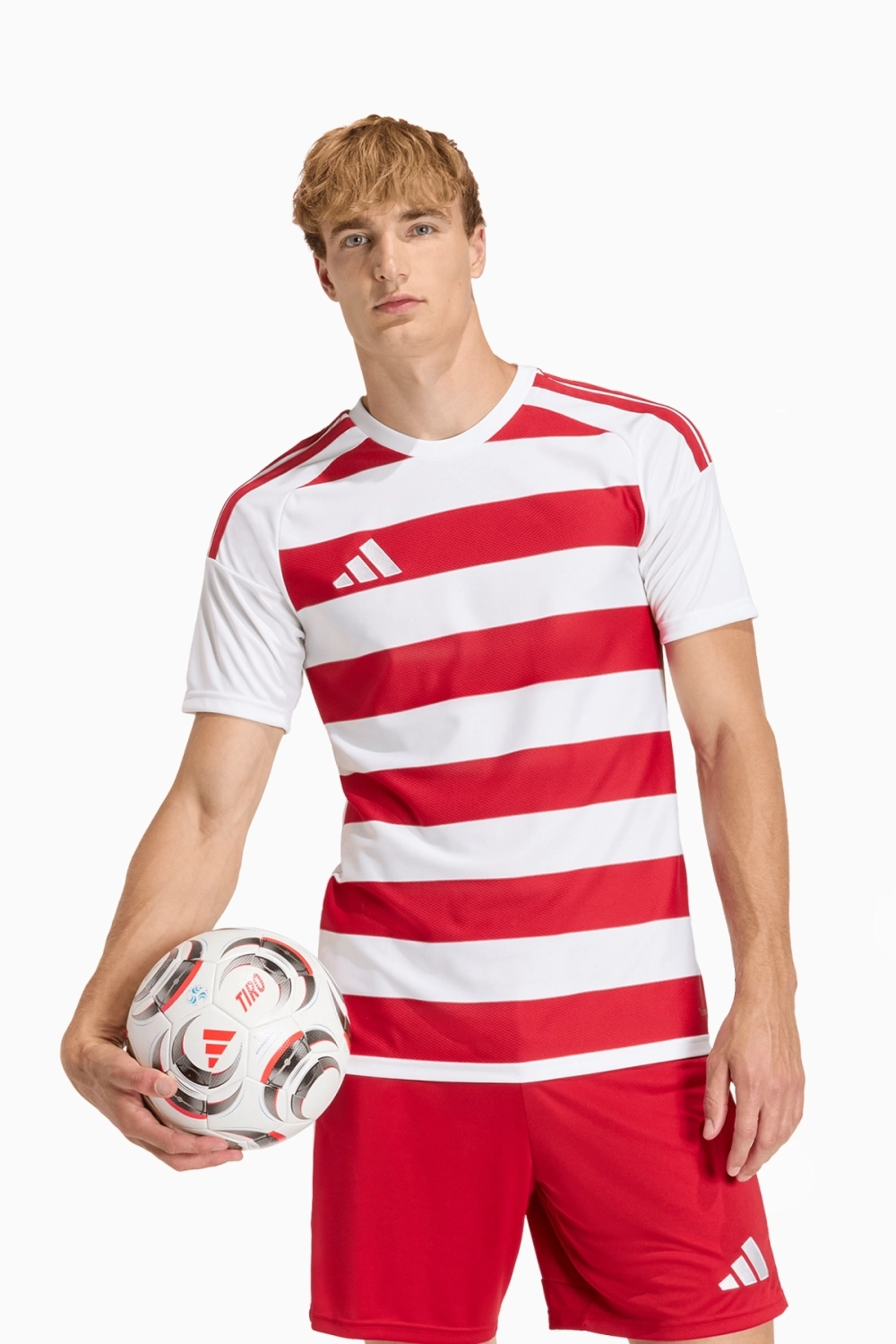 Футболка adidas Hooped 26