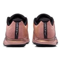 Женские теннисные кроссовки Nike Zoom Vapor 12 Premium - metallic red/bronze/pure platinum