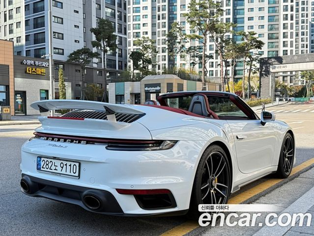 Porsche 911 Turbo S Cabriolet — 2021