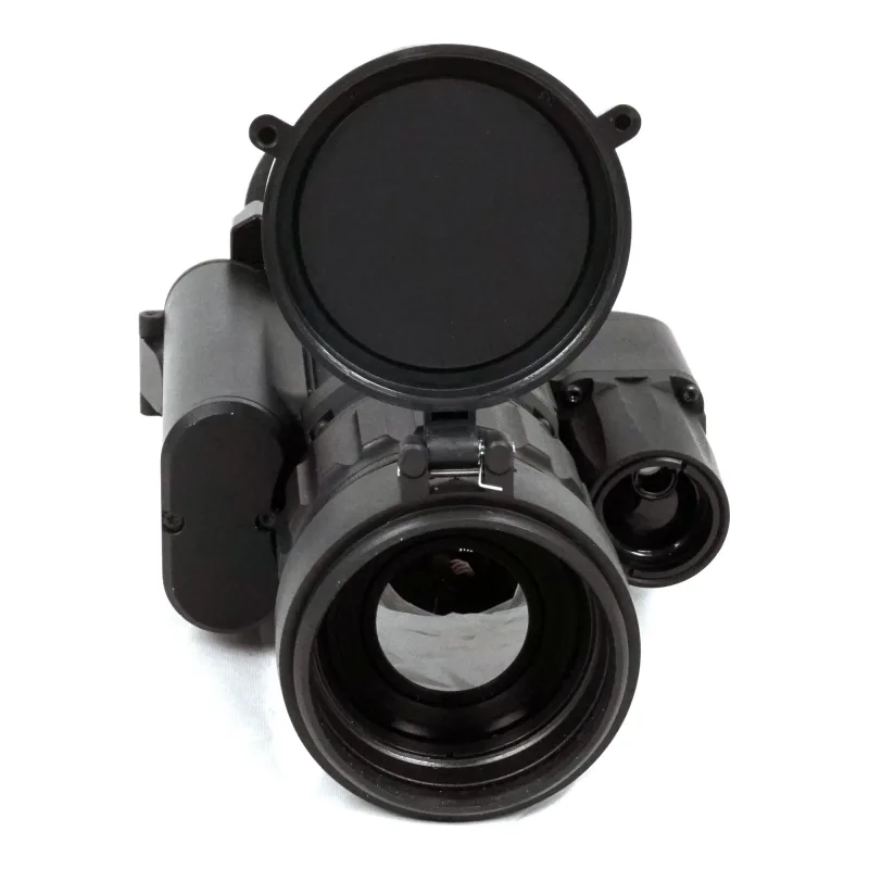 Тепловизионный прицел FORTUNA General 2 50L3 R LRF 1500/ Фортуна Генерал 2 50Л 3 Р ЛРФ - объектив с открытой крышкой
