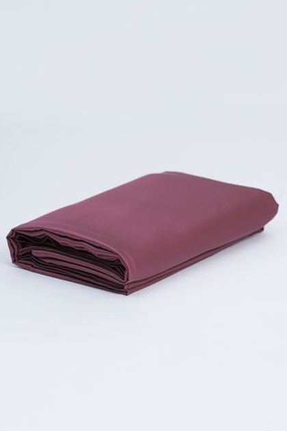 Простыня 180x240 German Grass Бриллиант Бордовый (Purple Brilliant)