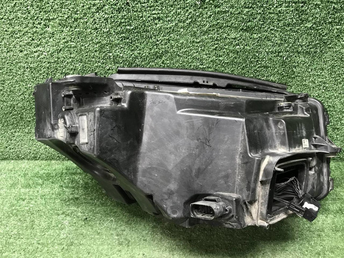Фара левая Mercedes GLC X253 (2019-2022) LED