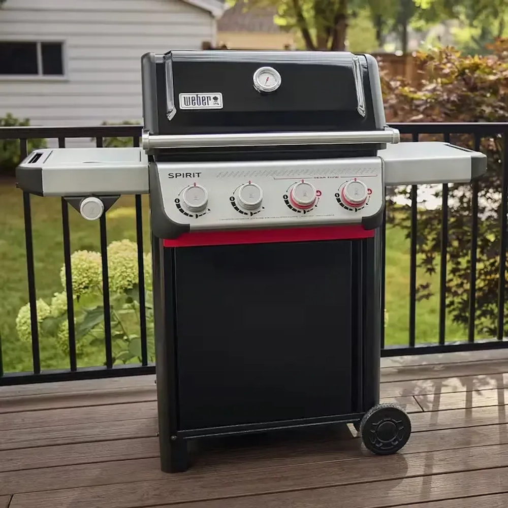 Газовый гриль Weber Spirit E-435, черный