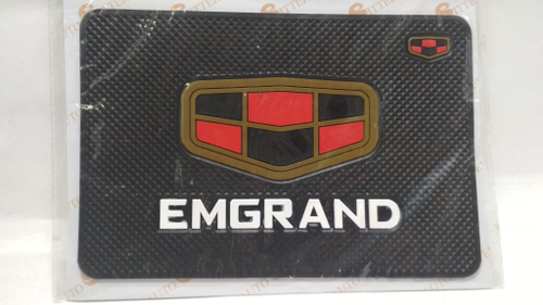 EMGRAND / ЛЮКС Коврик на панель (1 шт.)