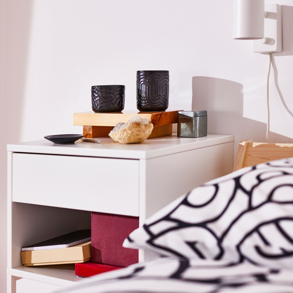 Свеча ароматическая IKEA SOTRONN (СОТРЕНН), Чай и имбирь, Черный, 25 часов