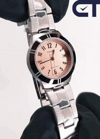 Casio LTP-1241D-4A3 — женские часы с нежно-розовым циферблатом и датой