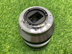 Sony 18-200mm 3.5-6.3 E