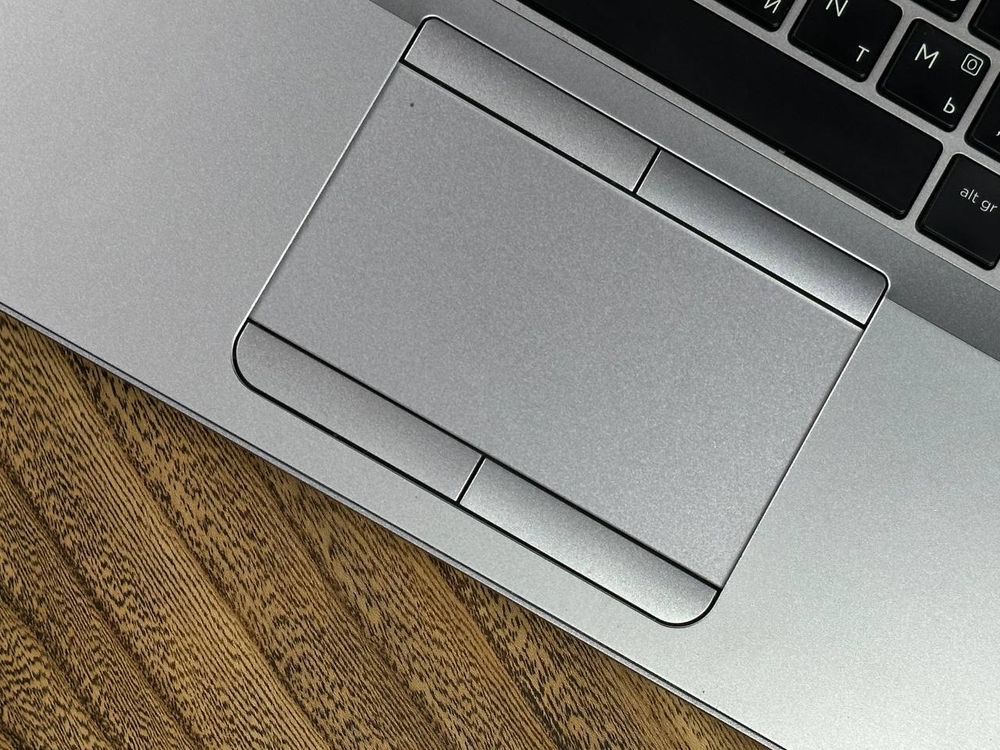 14" Ноутбук HP EliteBook 840 G3 (1920x1080, Intel Core i7-6500U, RAM 8ГБ,SSD 256ГБ, Intel HD Graphics 520, Win 10Pro)