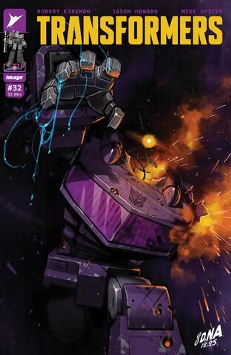 Transformers Vol 5 #32 (Cover A)