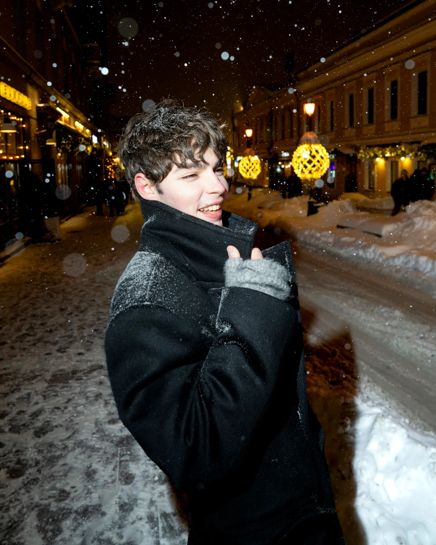 Черное пальто "Петербургское"