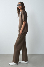 ФУТБОЛКА С КРУГЛЫМ ВЫРЕЗОМ — ZARA