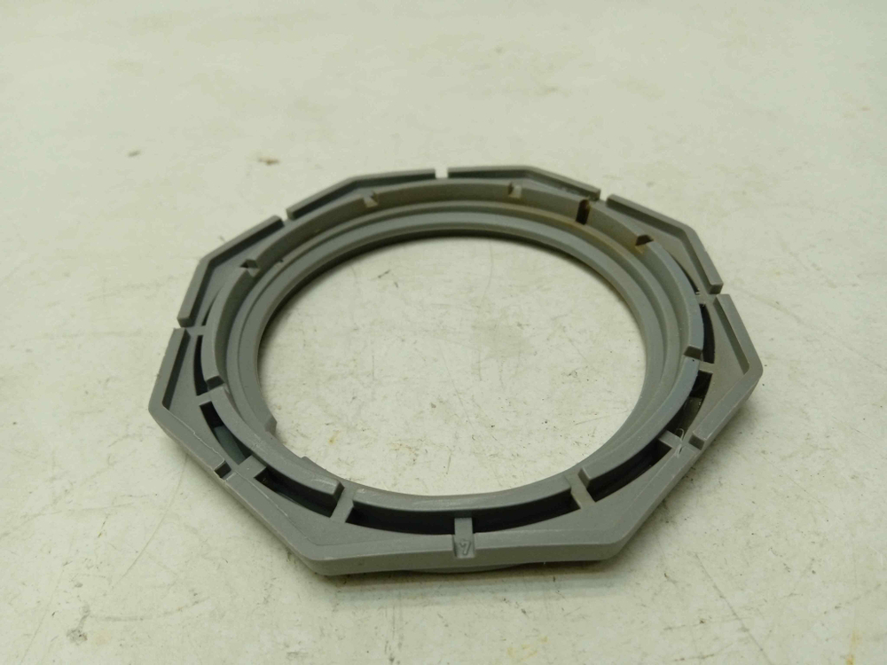 SGV43E43RU ктп20 Гайка бачка для соли для посудомоечной машины Bosch SGV43E43RU б/у