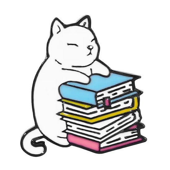 Значок металлический "Белый кот, который любил книги", р-р 2,5х2,2 см