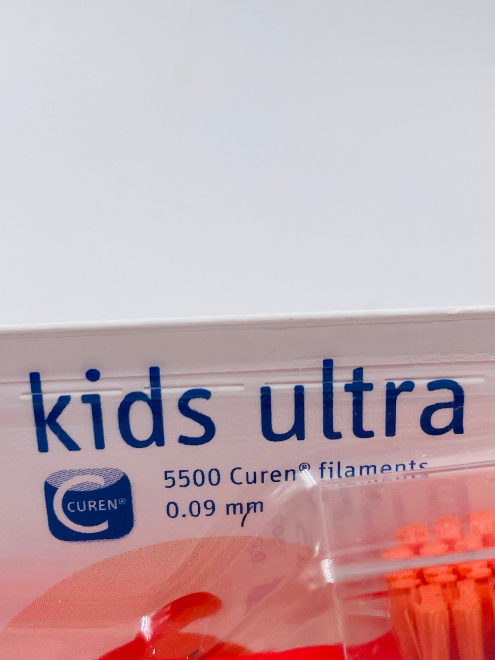 Зубная щетка для детей 4-12 лет Kids Ultra Soft, мягкая, красная, 1 шт. (Швейцария)