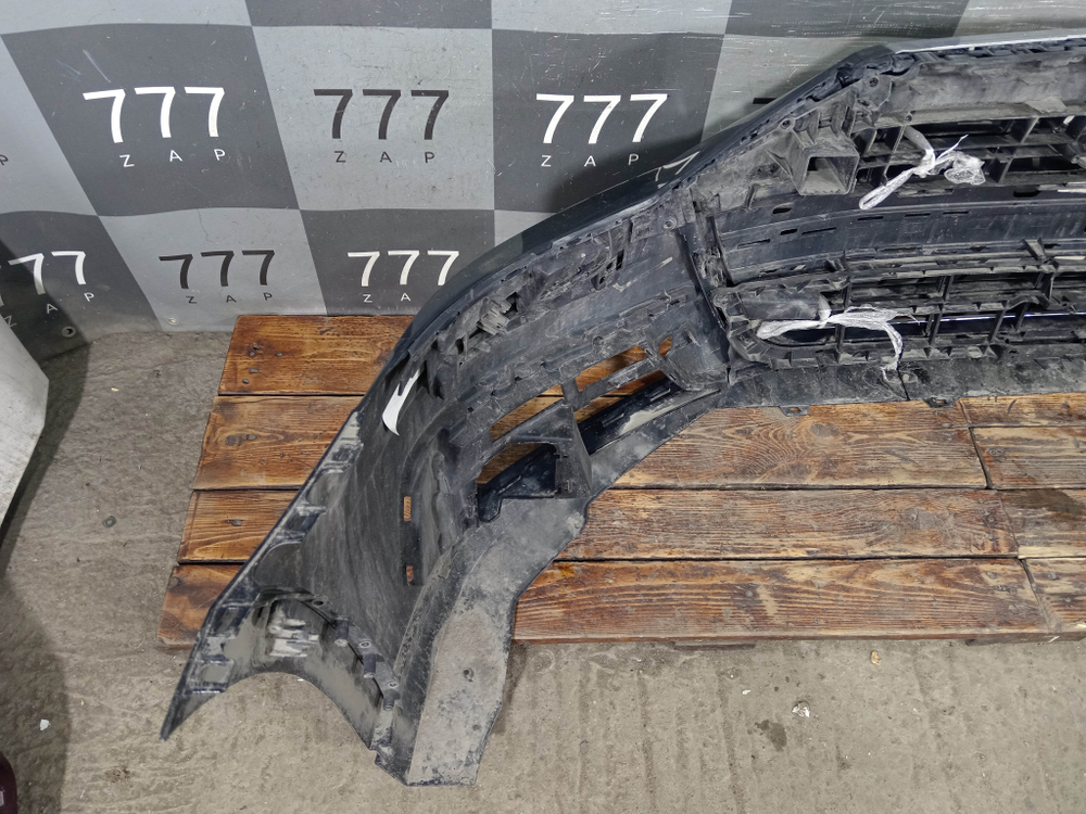 Бампер передний + решетка радиатора Audi A8 (D5) 17-22 Б/У Оригинал 4N0807065AGRU