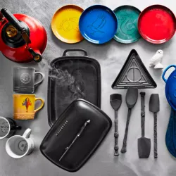 Чугунная кастрюля Le Creuset, Красный