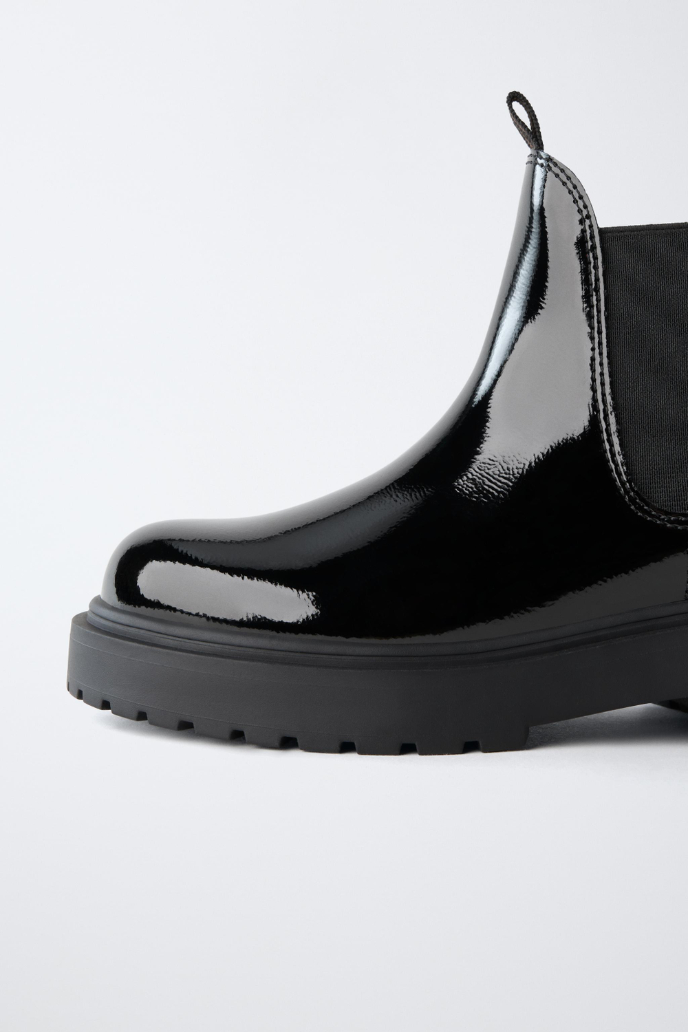 ZARA ЛАКИРОВАННЫЕ БОТИНКИ, ЧЕРНЫЙ