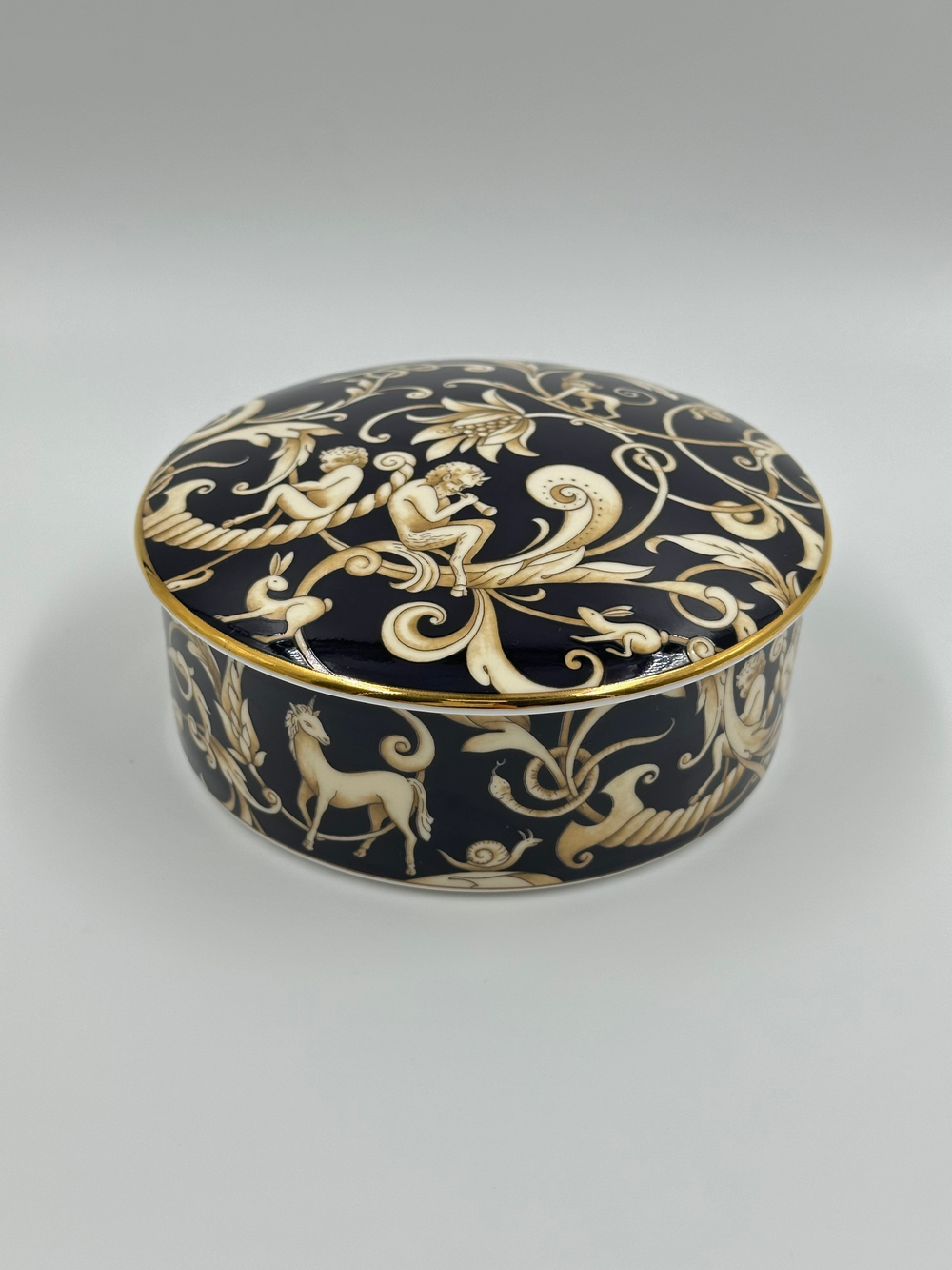 Шкатулка большая Wedgwood Cornucopia
