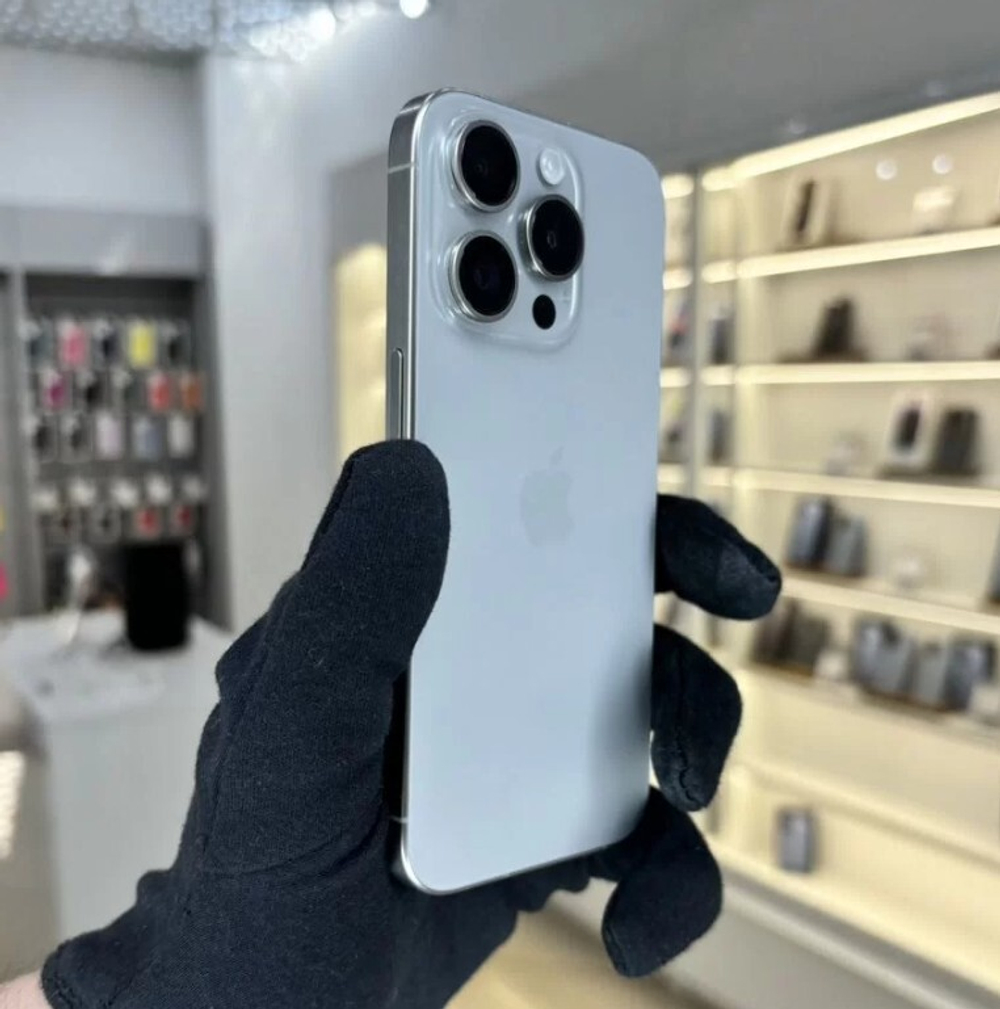 iPhone 15 Pro, 256 ГБ б/у