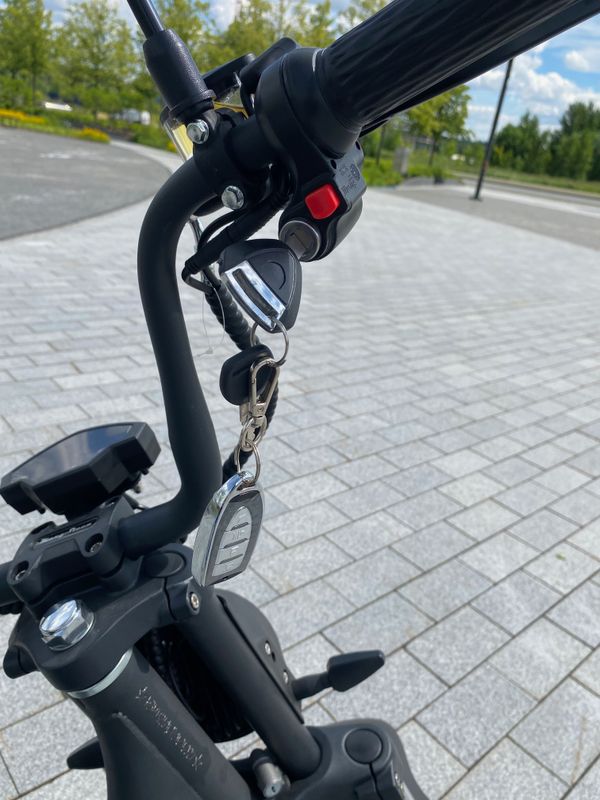 Электроскутер Mangosteen M2 60V2000W30A (В НАЛИЧИИ)