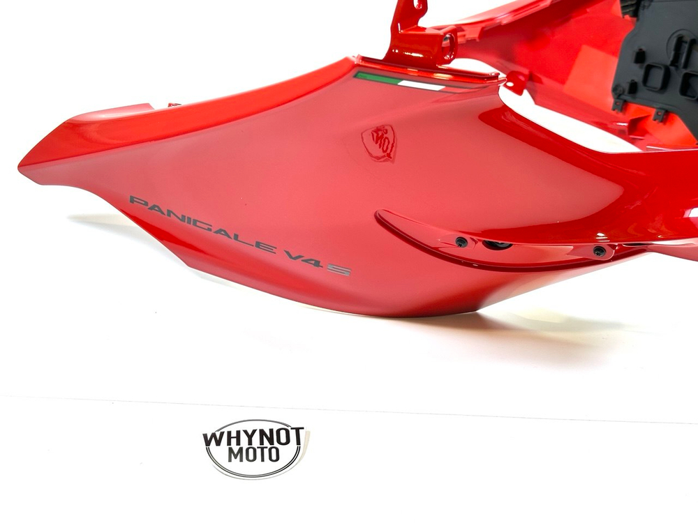 Ducati Накладка фары Panigale V4 S 48114761BA
