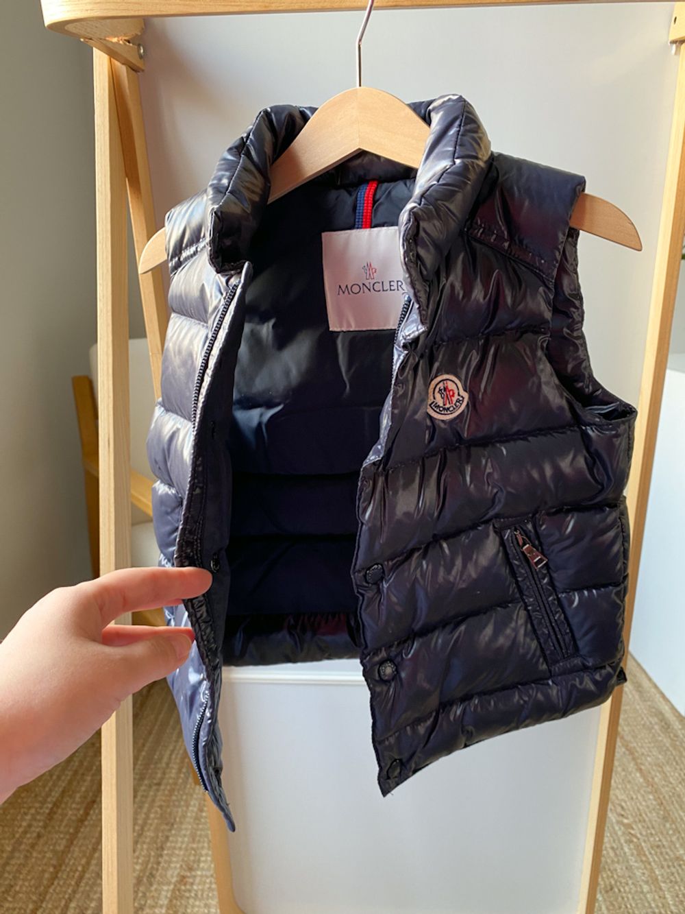 Пуховой жилет Moncler, 98