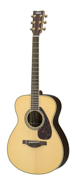 Yamaha LS6 ARE NATURAL Электро-акустическая гитара с кейсом