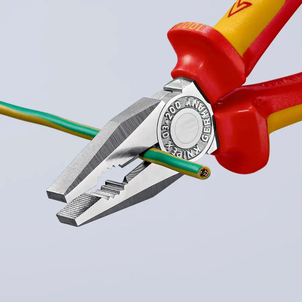 Плоскогубцы комбинированные хромированные 200 мм Knipex 03 06 200 SB